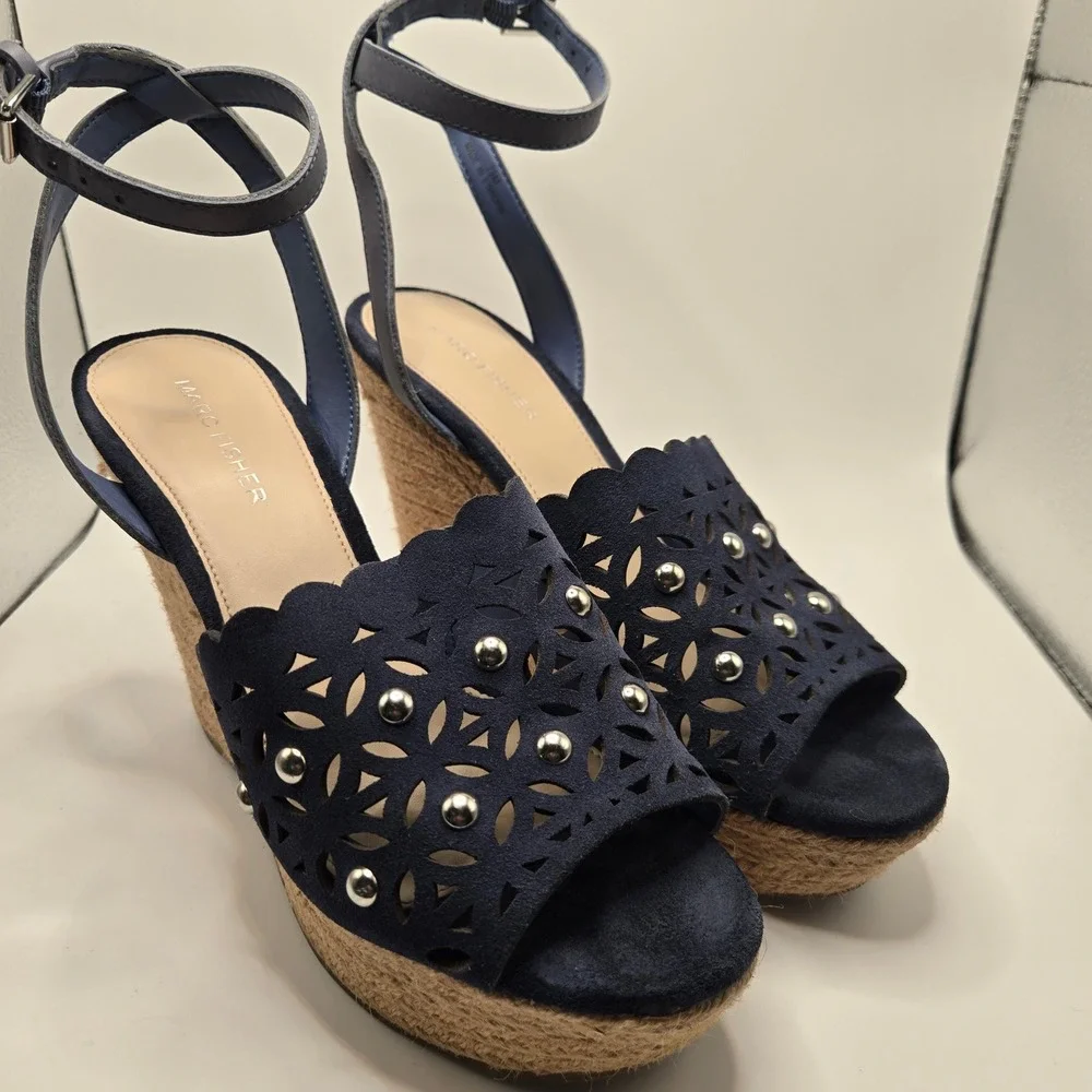 Marc Fisher Wedge Sandals Womens 7.5 Navy Blue Laser Cut Studded (S10